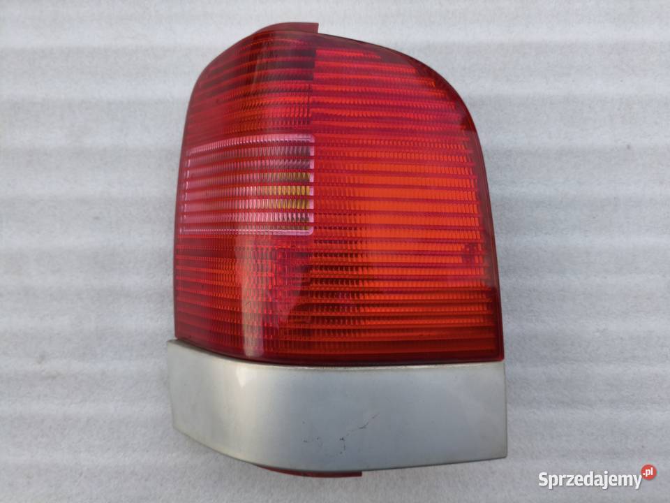 Lampa Prawy Tył Tylna Prawa Seat Alhambra VW Wyszków