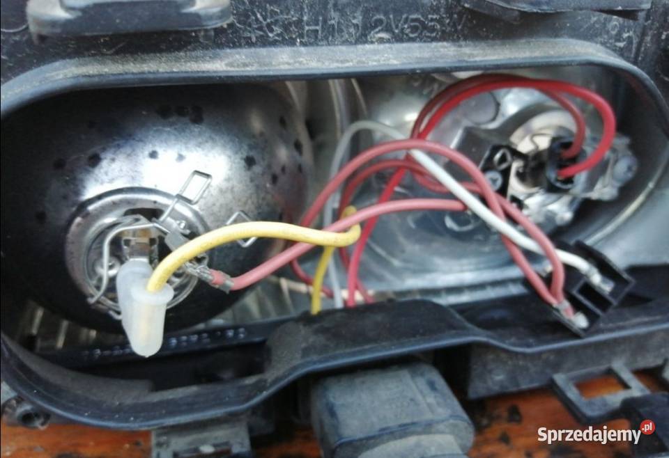 Lampa reflektor Audi a3 8P polift prawa osobowe Radom