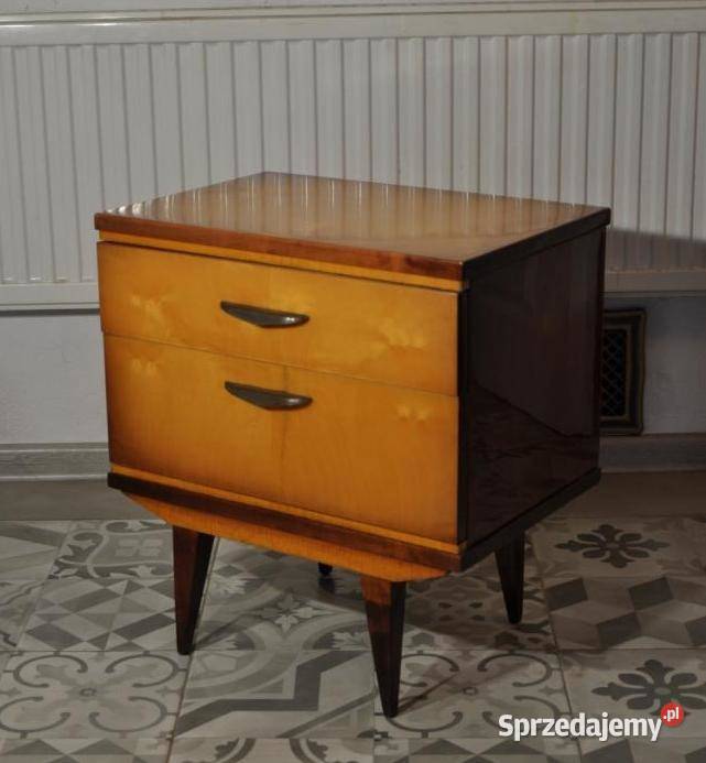 Stara drewniana szafka stojąca nocna midcentury Pomiechówek