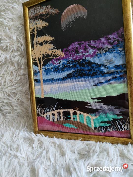 Obrazek ręcznie wyszywany w ramce Pabianice