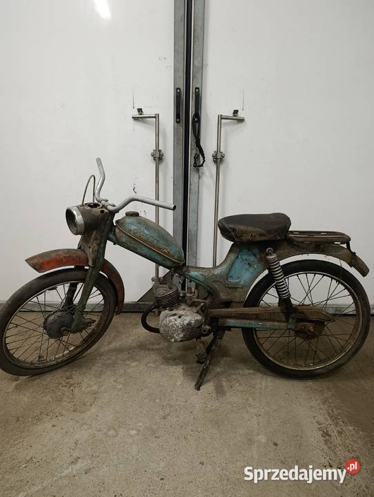 Komar Romet uszkodzony