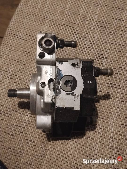 Pompa wtryskowa Bosch R90 BMW 30d M57 0445010073