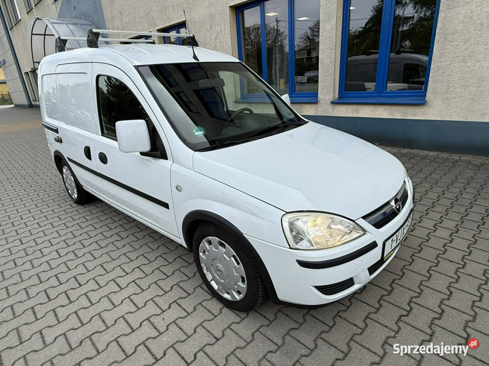 Opel Combo Opel Combo 17DTH 2010r Klimatyzacja 101KM mazowieckie