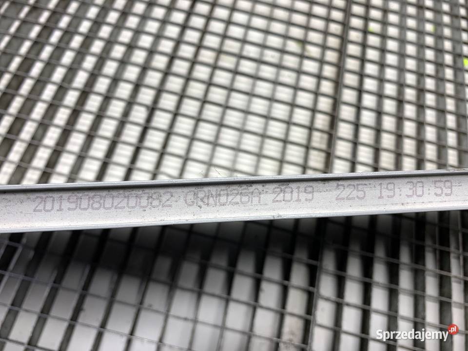 CHŁODNICA KLIMATYZACJI RENAULT MEGANE III 14 131 Wentylatory chłodnic klimatyzacji