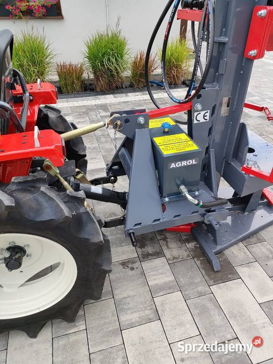 Łuparka do drewna na Wom hydrauliczna 20t Czyrna