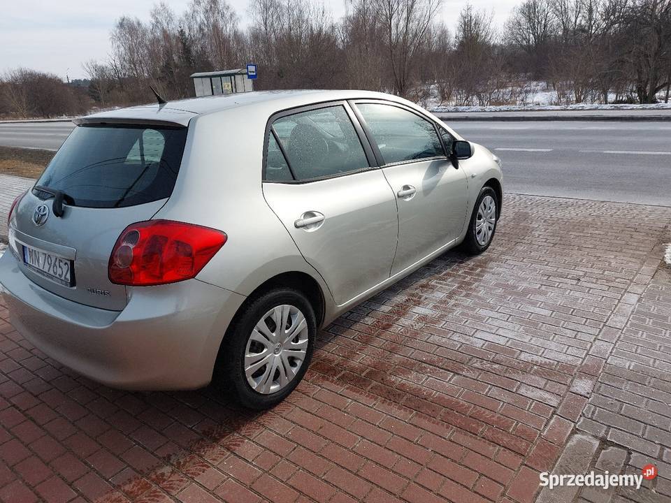 Toyota Auris 14 benzyna Łochów