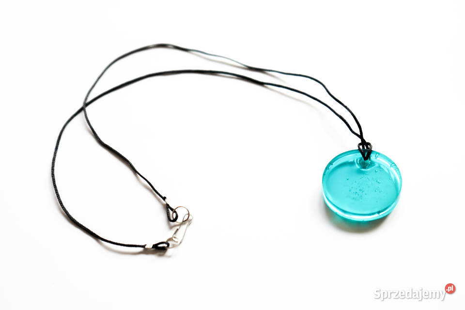 Błękitny okrągły wisiorek z żywicy epoksydowej z Warszawa sprzedam