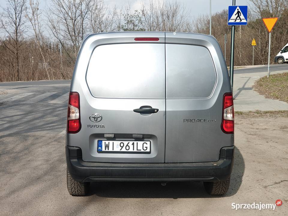 Toyota Proace 15hdi 2021r 1 WŁAŚCICIEL Toyota Warszawa sprzedam