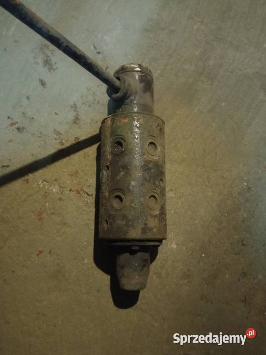 Rozdzielacz hydrauliczny unhz Koszyce sprzedam