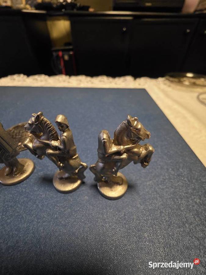 Szachy królewskie odlewane Pozostałe Łomża