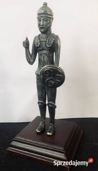 Stara srebrna figurka celtyckiego żołnierza Toruń