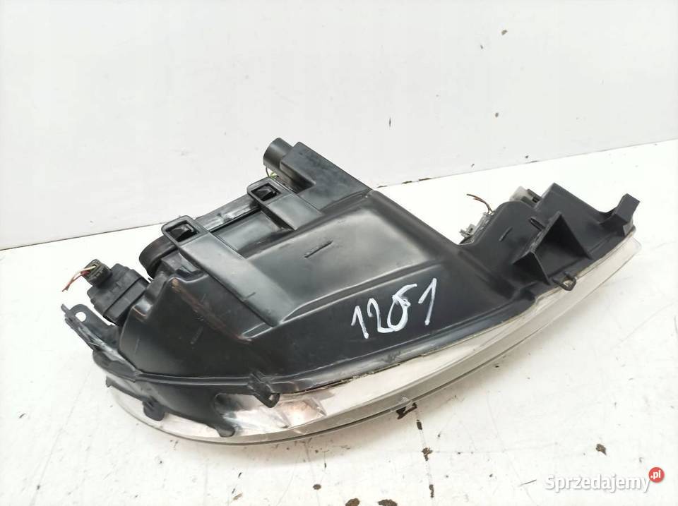 LAMPA PRZÓD LEWA EU LIFT Peugeot 206 I 19982010