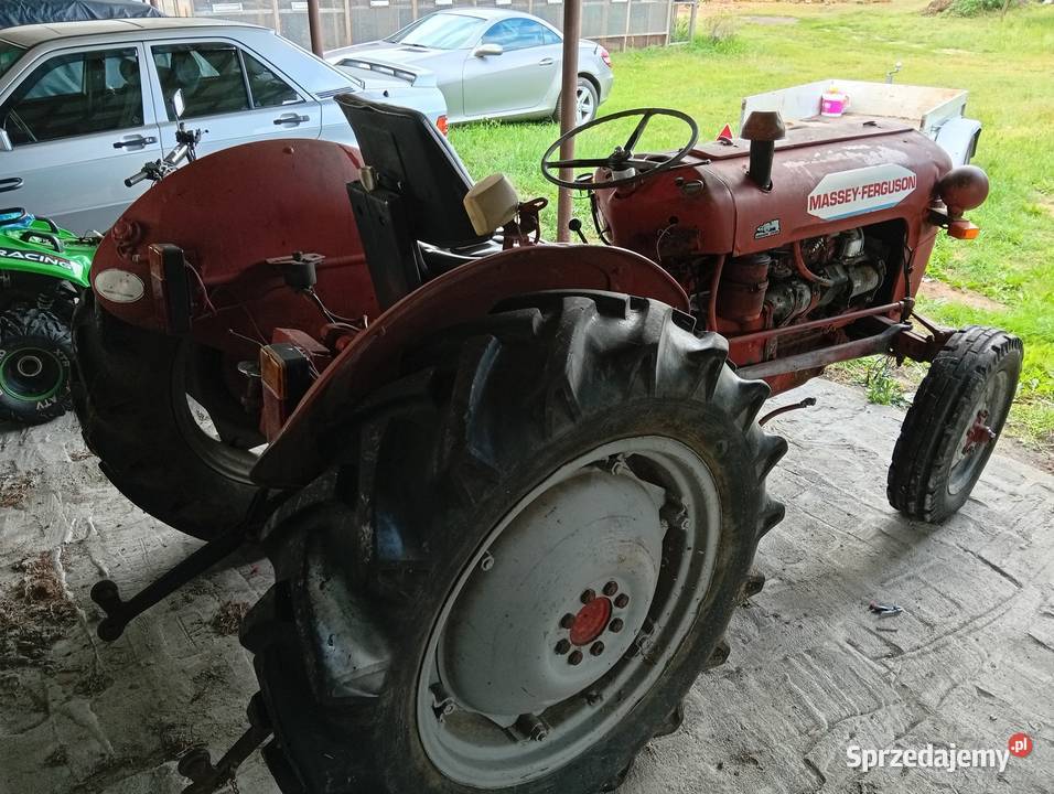 Massey Ferguson 35 IMT stary ciągnik rolniczy