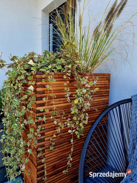 Donica masywna drewniana 3D prostokątna ogrodowa Kalety