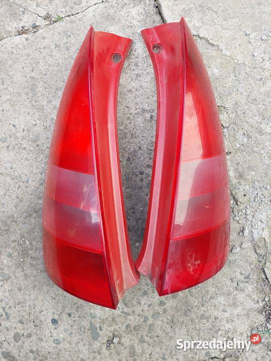 Lampy Tył Citron C3 2004 Dwie Sztuki Okazja małopolskie Sucha Beskidzka