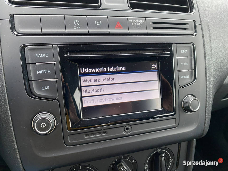 Volkswagen Polo 17r 10 MPI benzyna z Niemiec elektryczne lusterka Konradów