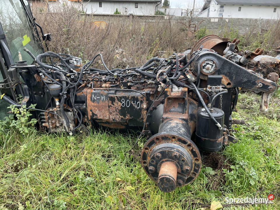 Holland T8040 Case Magnum 310 części zwolnica wielkopolskie Jastrzębniki