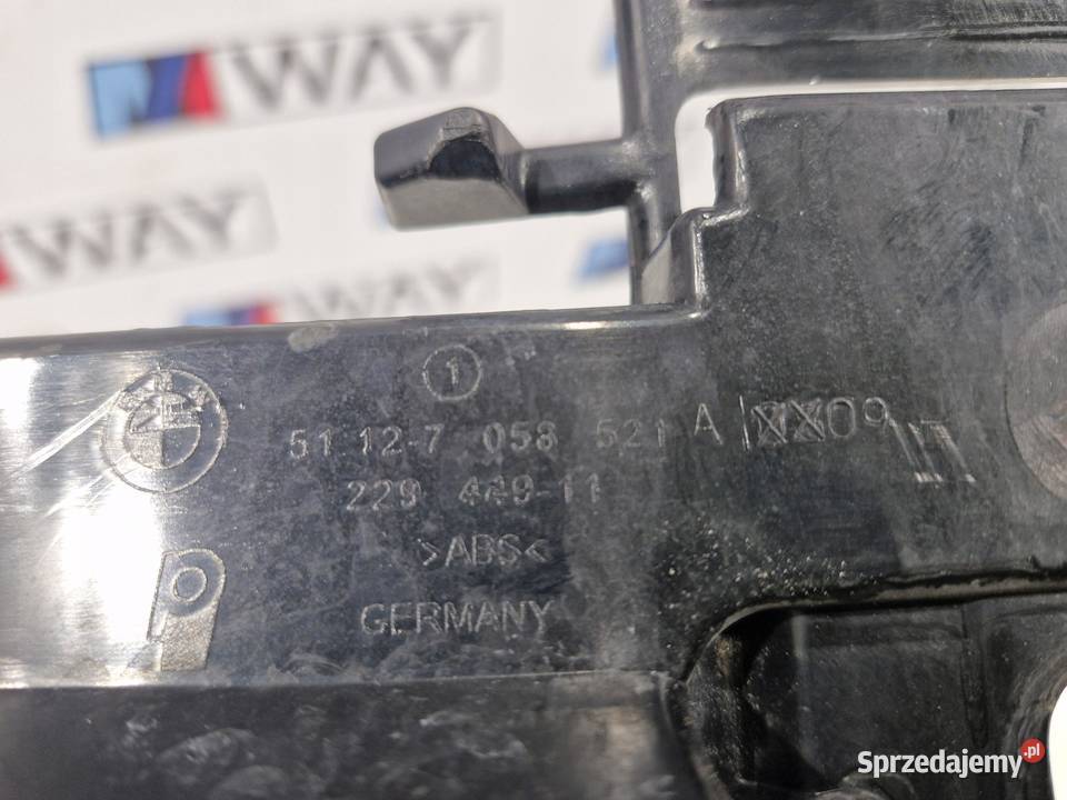 BMW 1 E87 ŚLIZG MOCOWANIE ZDERZAKA ŚRODKOWY