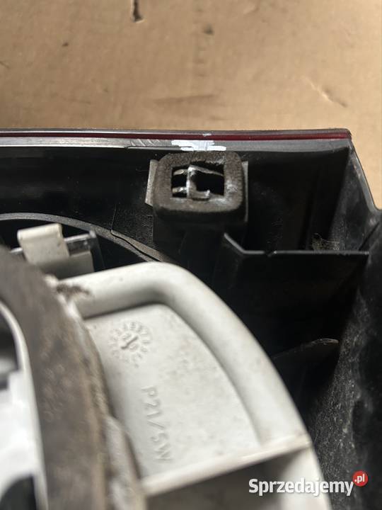 Lampa prawy tył Polo 4 lift 6Q6945096T osobowe Grudziądz