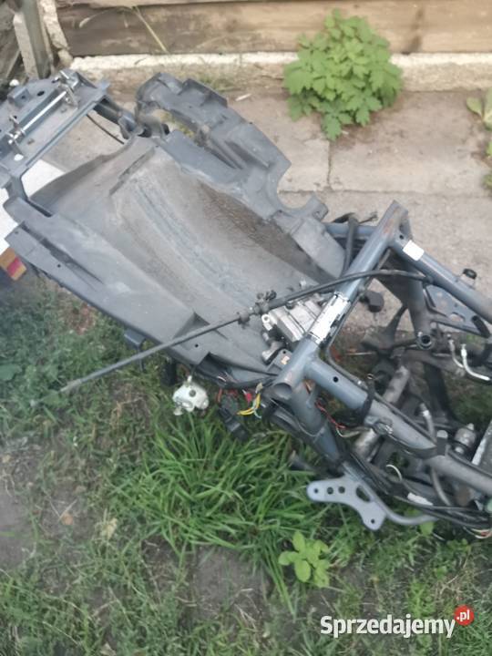 Pozostałości Burgman 250 400 chłodnica pompa Mińsk Mazowiecki