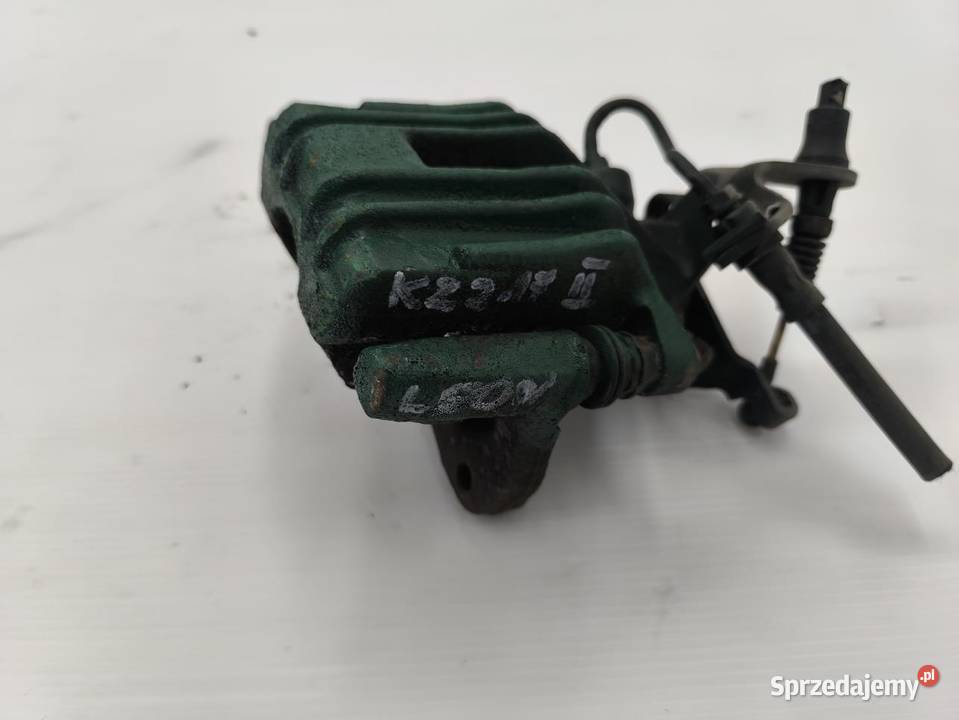 WSPORNIK WAHACZ LEWY SEAT LEON II 18 TSI 160