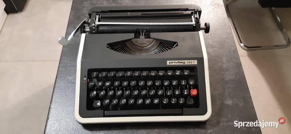 Maszyna do pisania Privileg 260T niemiecka Kolekcje Ząbki