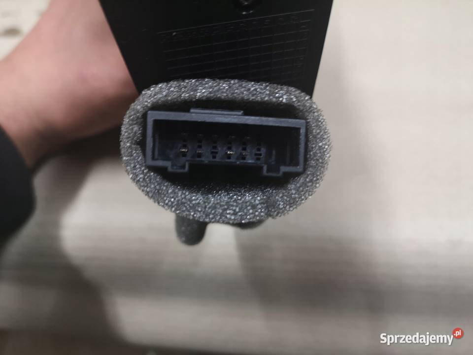 INTERFACE MULTIMEDIALNY AUDI A4 B7 8E0857925C osobowe Przystajń sprzedam