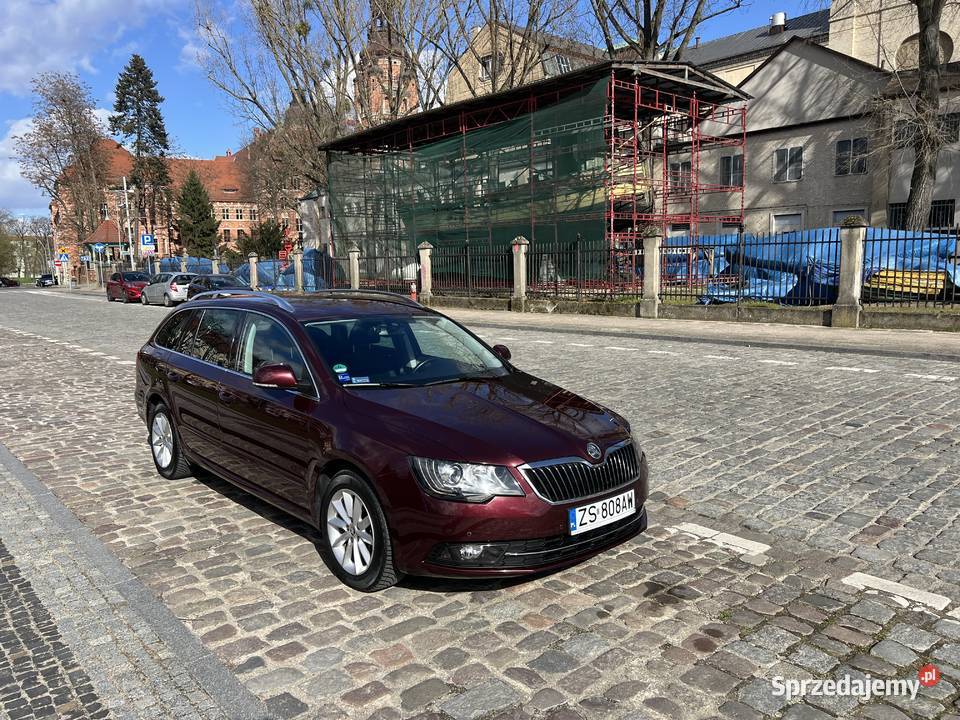 Skoda Superb kb salon Polska mały przebieg Szczecin