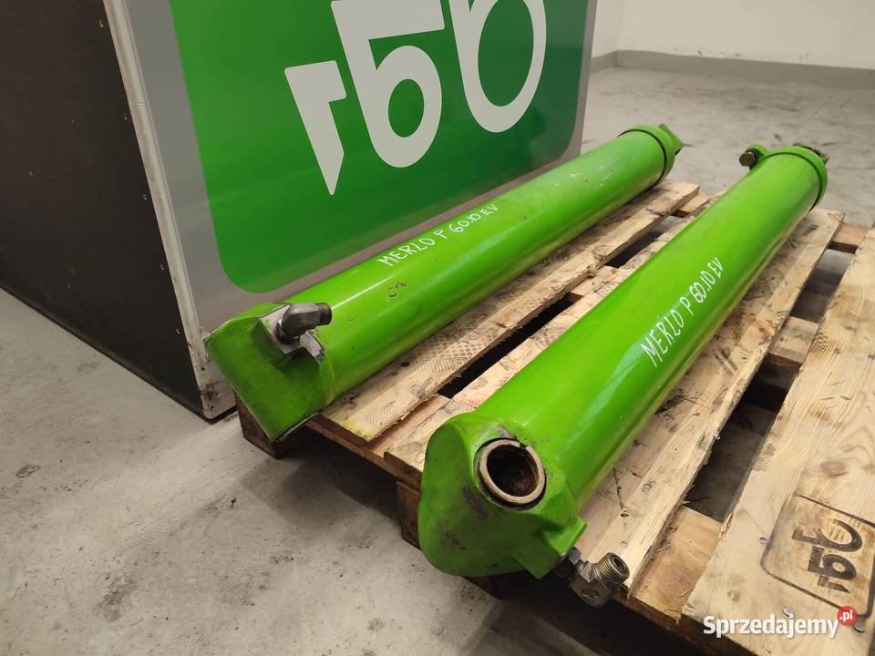 Siłownik wychyłu Merlo P 6010 EV Pozostałe Wilkowo