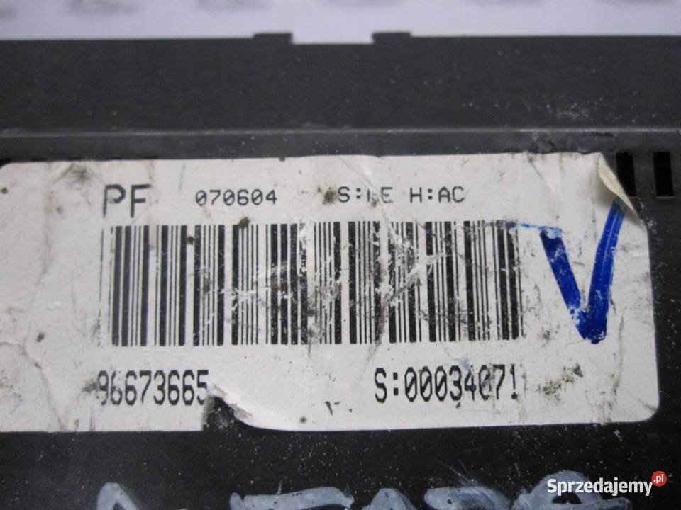 OPEL ANTARA 09r licznik zegary 96673665 ANGLIK świętokrzyskie