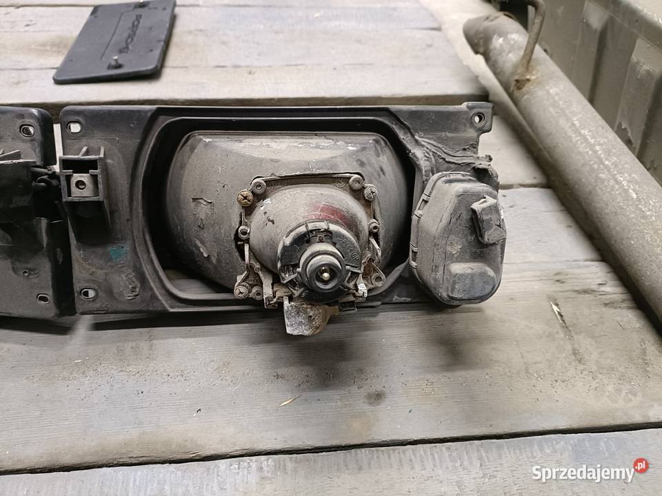 Światła przednie bixenon Volkswagen Polo 86c2f Motoryzacja Ruda Śląska sprzedam