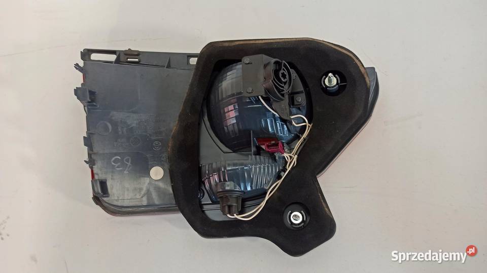 BMW F07 LAMPA KLAPY PRAWA TYŁ Lampy przednie