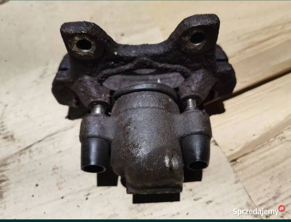 Zacisk hamulcowy prawy tył BMW e34 Żory