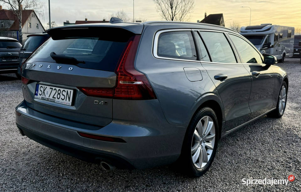 Volvo V60 AWD4x4Salon FVAT II 2018 aluminiowe felgi dolnośląskie