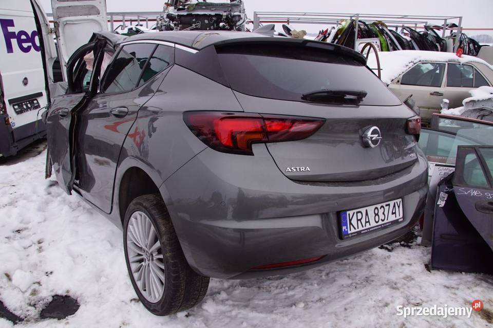 ZDERZAK TYŁ OPEL ASTRA K Z10A HATCHBACK Lipno