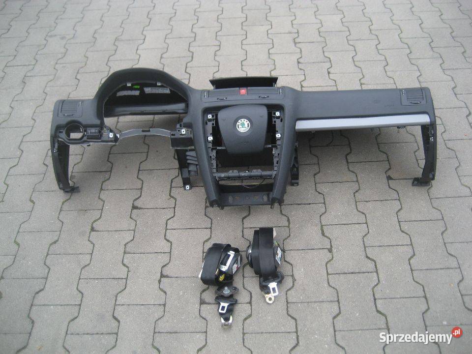 skoda octavia ii 2 0408r deska rozdzielcza