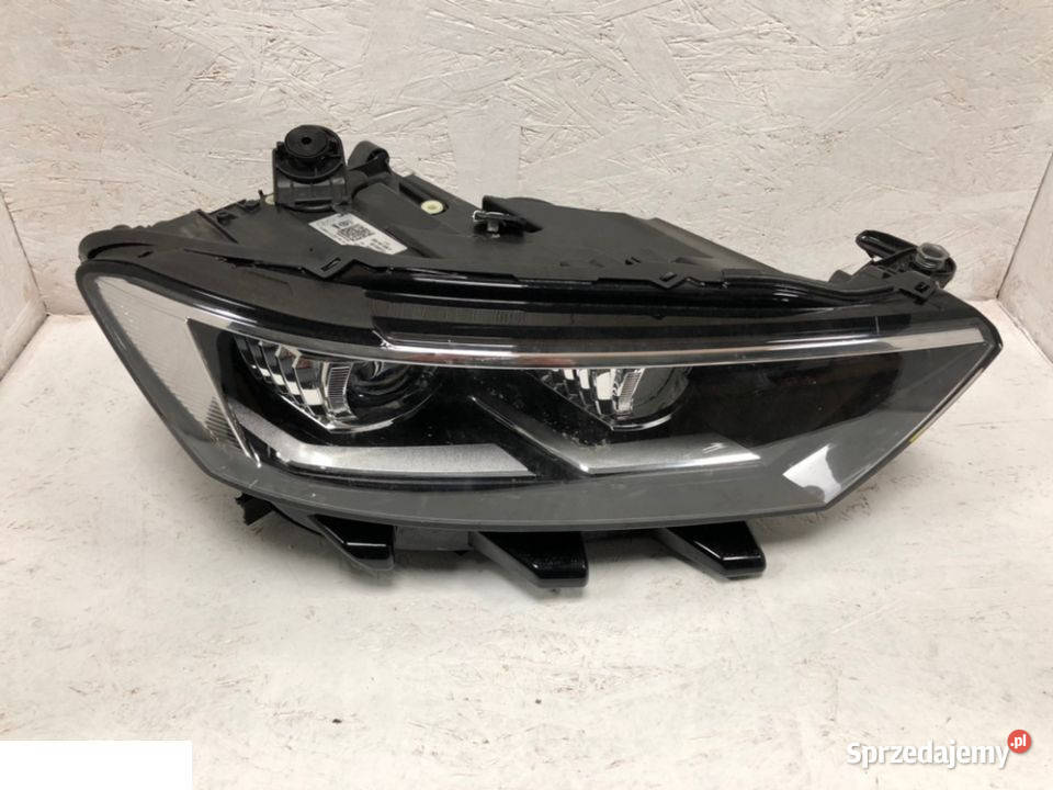 VOLKSWAGEN TROC TROC REFLEKTOR PRAWY FULL LED lubelskie Kozubszczyzna