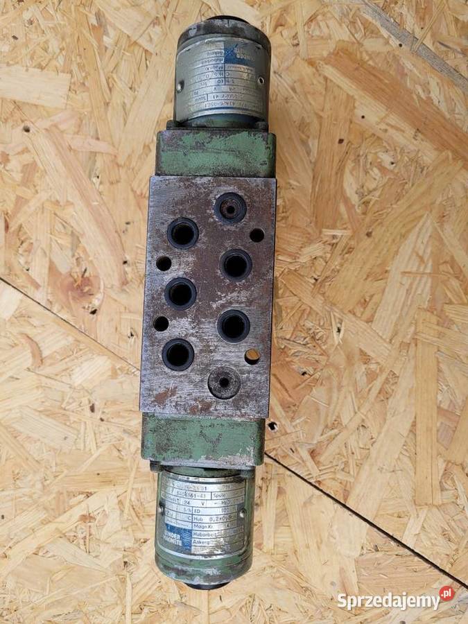 2 Rozdzielacze hydrauliczne Hydraulik Ring Głogów Małopolski