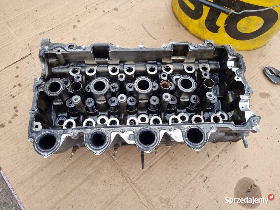 GŁOWICA SILNIKA 16 HDI PEUGEOT CITROEN 9HZ