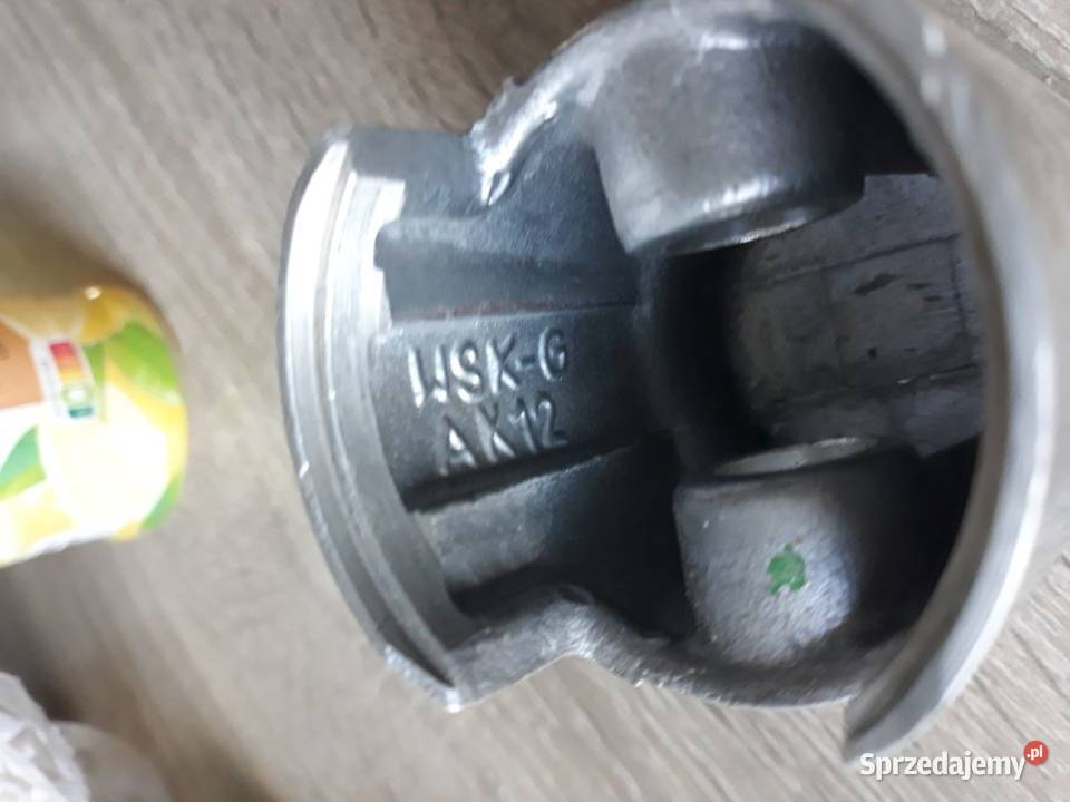 Nowy oryginalny tłok WSK 125 R2 Piotrków Trybunalski