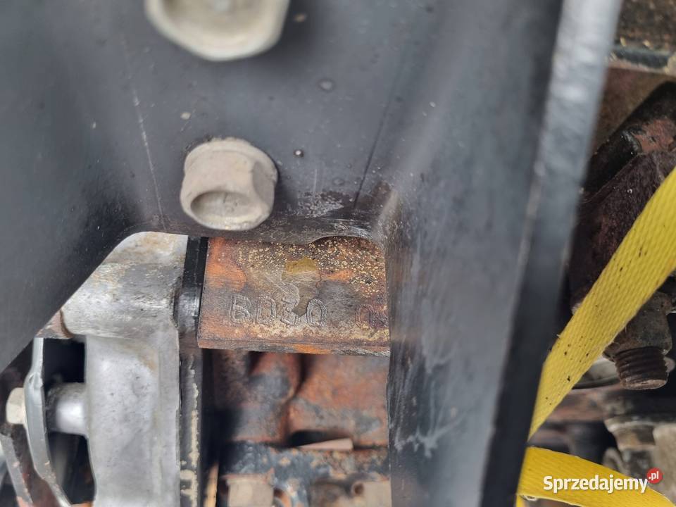 SILNIK KOMPLET Nissan Atleon 30 TD 105 Silniki kompletne Rudka