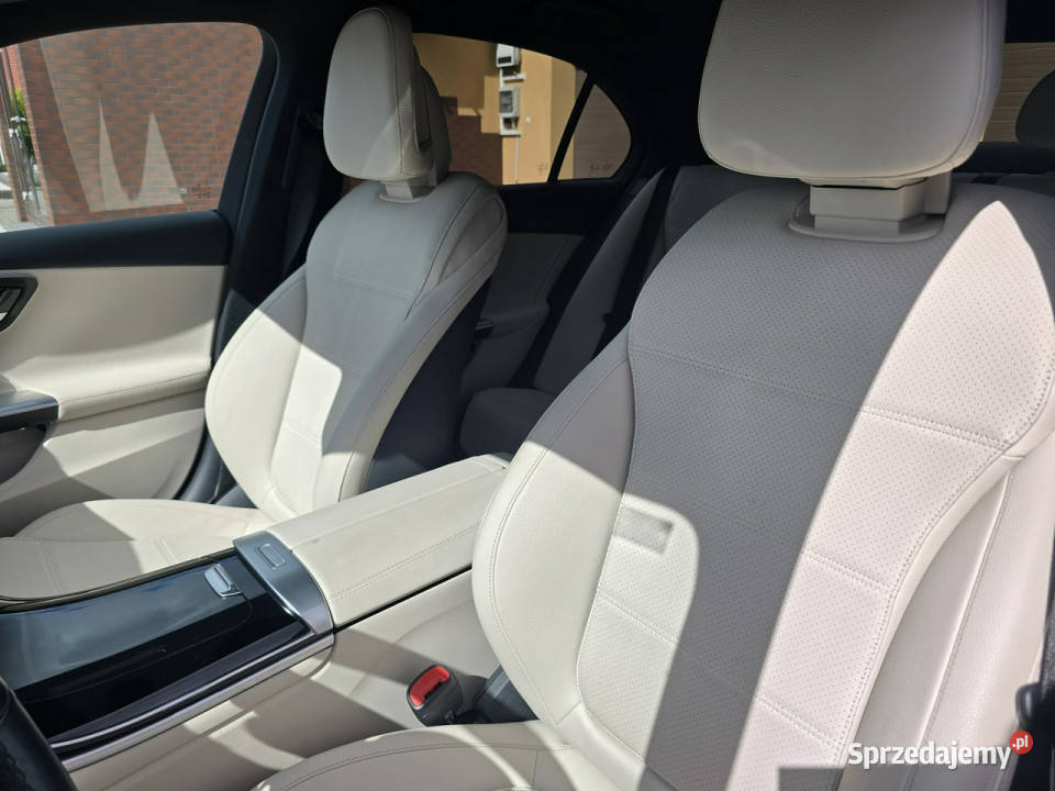 Mercedes C 200 Avantgarde 4Matic Automat Salon 1496cm3 Nasiegniewo