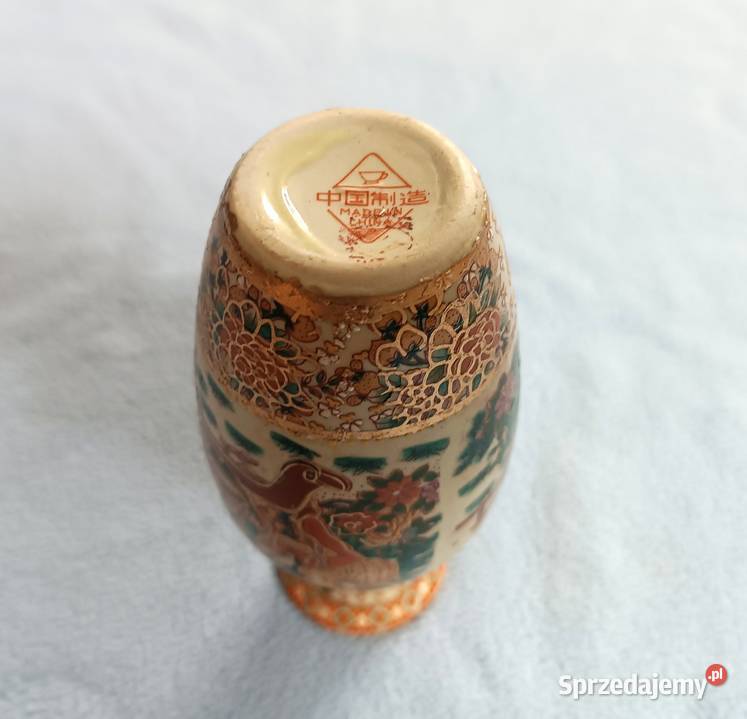 Flakonik z chińskiej porcelany ręcznie zdobiony Opole