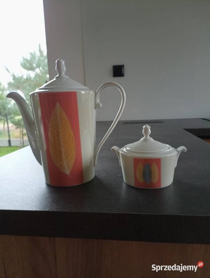Zestaw dzbanek i cukiernica porcelana Ćmielów Ostrowiec Świętokrzyski sprzedam