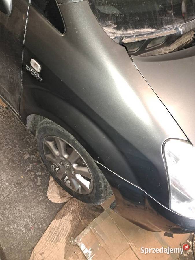 Toyota corolla verso II błotnik prawy lewy przód małopolskie Tarnów