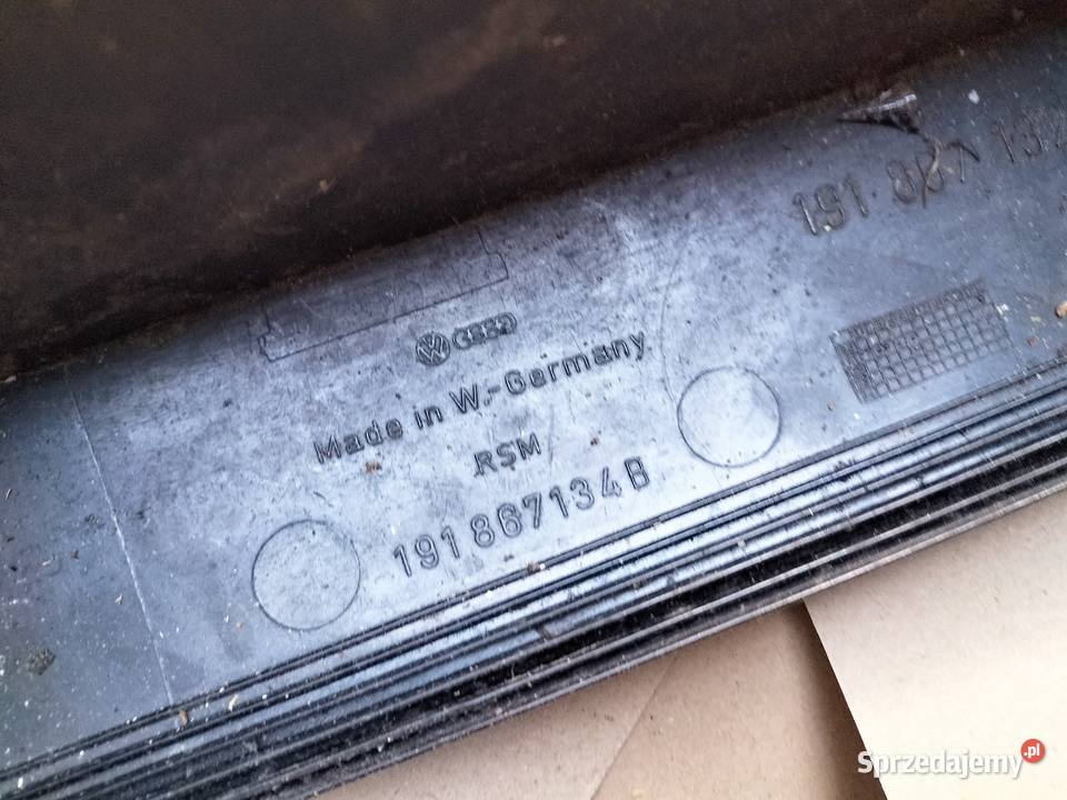 GOLF II 2 JETTA 2 3D KIESZEŃ DRZWI PRAWA Kamień-Kolonia