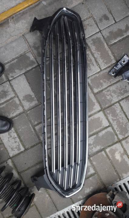 Grill Ford Mondeo MK5 Atrapa Chłodnicy Biskupiec