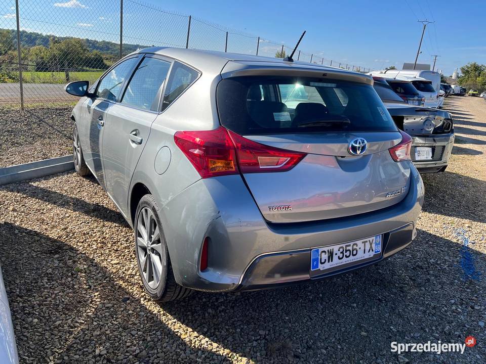 TOYOTA Auris 136H Dynamic CW356 99KM
