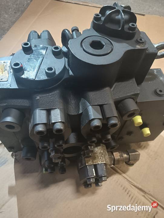 Rozdzielacz do Ladowarki Volvo L120D E Baczyna