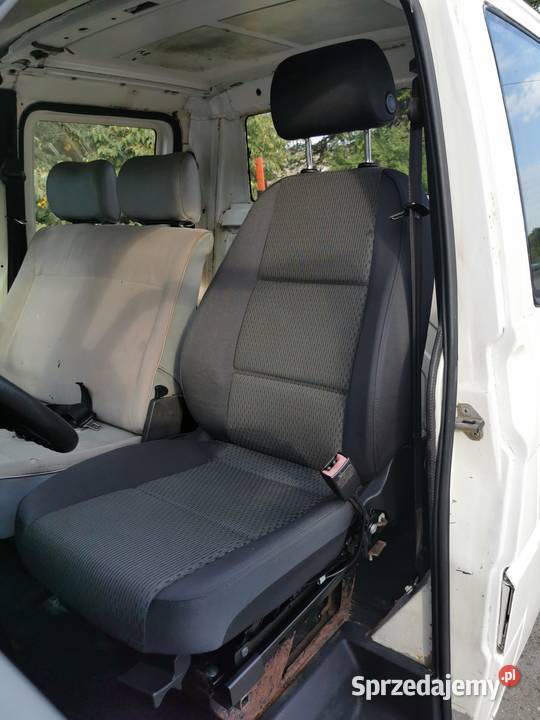 VW TRANSPORTER DOKA 6 OSÓB 24D HAKPRZEGLĄD I OC Rok produkcji 1992 Poznań